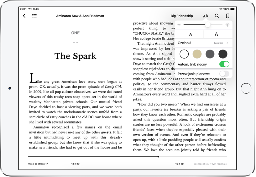 Pierwsza strona książki otworzona w aplikacji Książki. U góry ekranu widoczne są narzędzia do nawigacji. Zaznaczony jest przycisk Wygląd oraz widoczne są następujące ustawienia wyglądu (od góry): jasność, wielkość czcionki, motyw kolorystyczny, autom. tryb nocny oraz przewijanie pionowe.