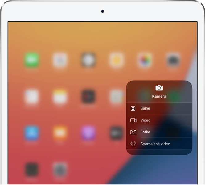 Obrazovka s ďalšími možnosťami Kamery, ktoré sa v Ovládacom centre zobrazia po podržaní ovládacieho prvku Kamera. Možností sú Urobiť selfie, Video, Odfotiť a Spomalené video.