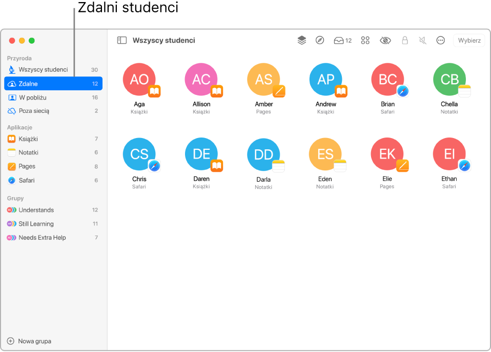 Zrzut ekranu pokazujący klasę zdalną z wieloma studentami używającymi różnych aplikacji.