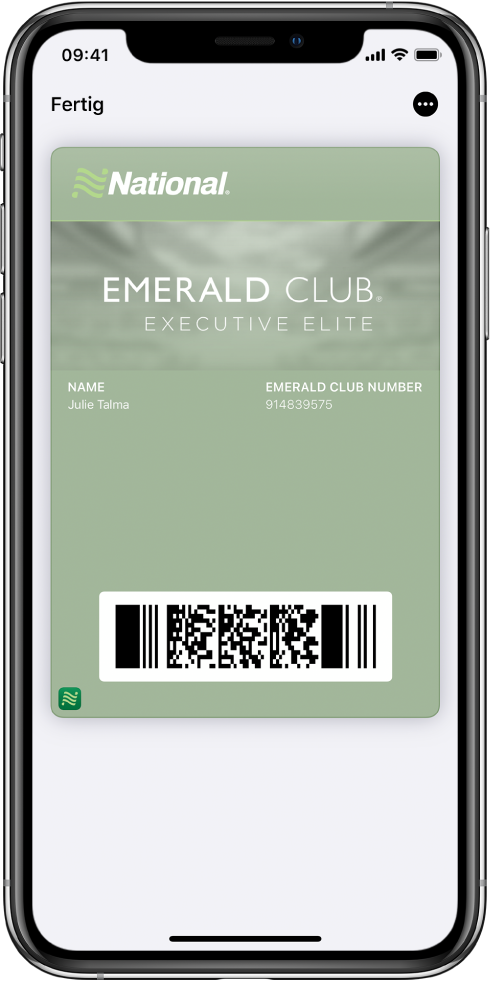 Eine Bordkarte in der App „Wallet“ mit den Angaben zum Flug und dem QR-Code unten.