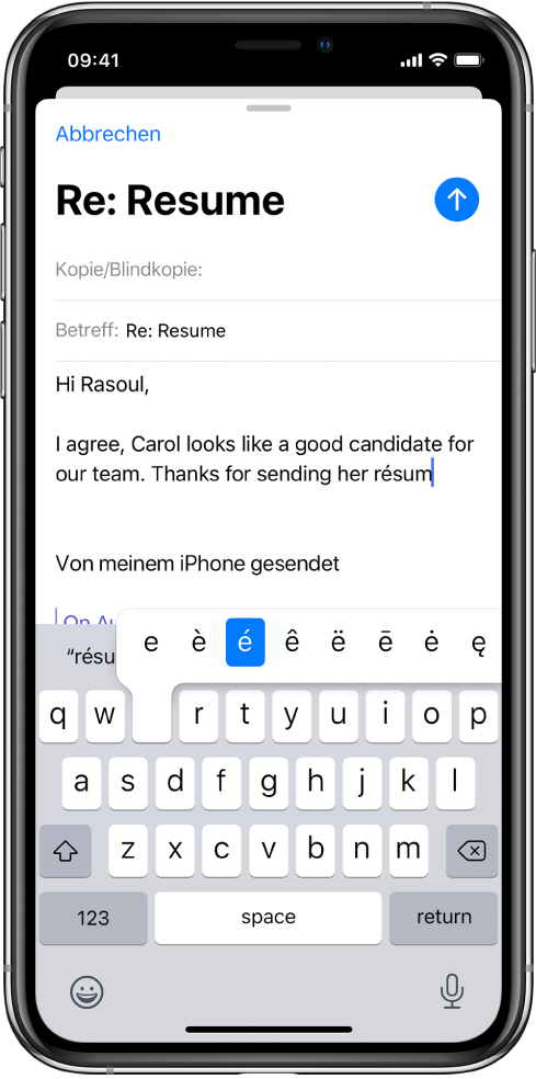 Ein Bildschirm mit dem Entwurf einer E-Mail. Die Tastatur ist geöffnet und es werden alternative Zeichen zum Buchstaben „e“ angezeigt.