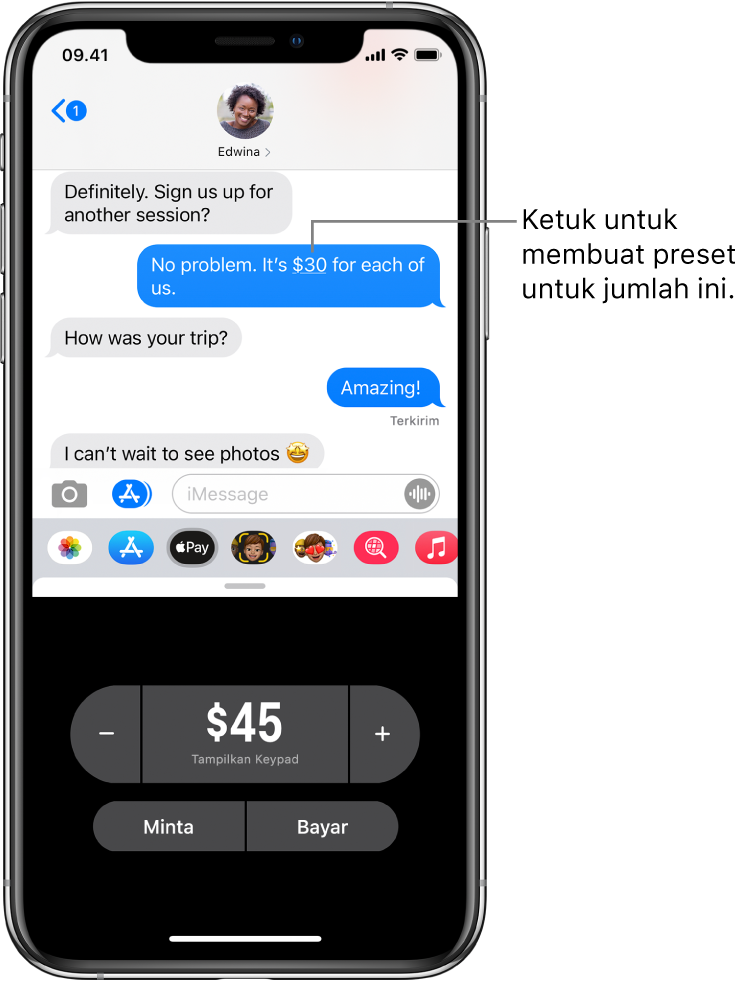 Percakapan iMessage dengan app Apple Pay dibuka di bagian bawah.