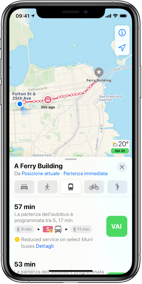 Una mappa che mostra un itinerario coi mezzi pubblici a San Francisco. La scheda dell’itinerario nella parte inferiore dello schermo include un pulsante Vai.