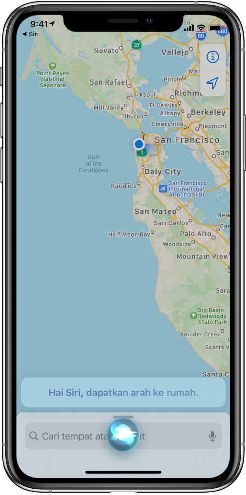 Peta menunjukkan respons Siri “Mendapatkan arah ke Rumah” di bahagian bawah skrin.