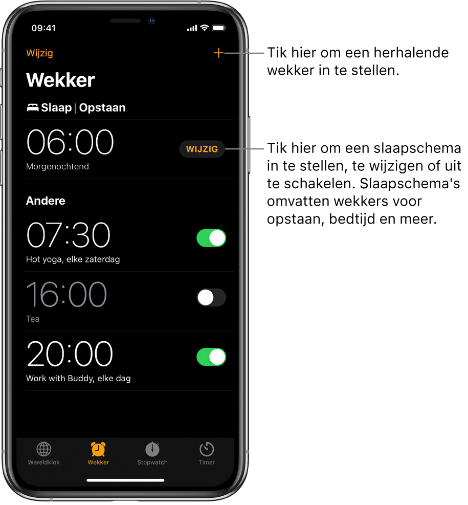 Het tabblad 'Wekker', met vier wekkers voor verschillende tijdstippen, met rechtsboven de knop voor het instellen van een herhalende wekker en de wekker 'Opstaan' met een knop waarmee je het slaapschema kunt wijzigen in de app Gezondheid.