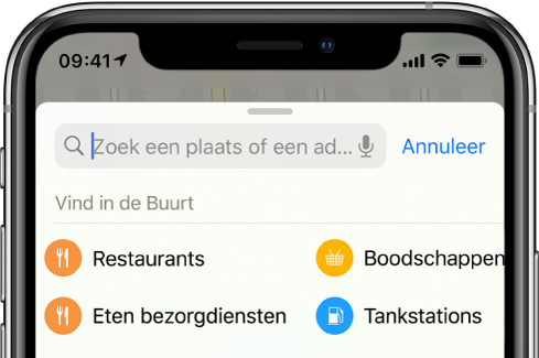 Onder het zoekveld staan categorieën voor vier voorzieningen in de buurt. De categorieën zijn restaurants, boodschappen, bezorgdiensten en tankstations.