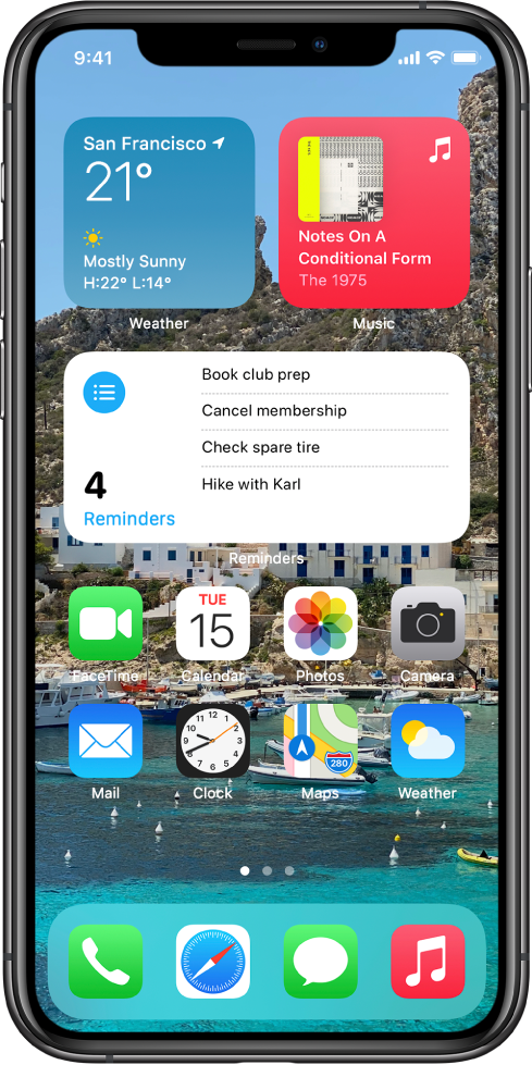 Domači zaslon s prikazom osebno prilagojenega ozadja, pripomočkov Maps in Calendar ter drugih ikon aplikacij