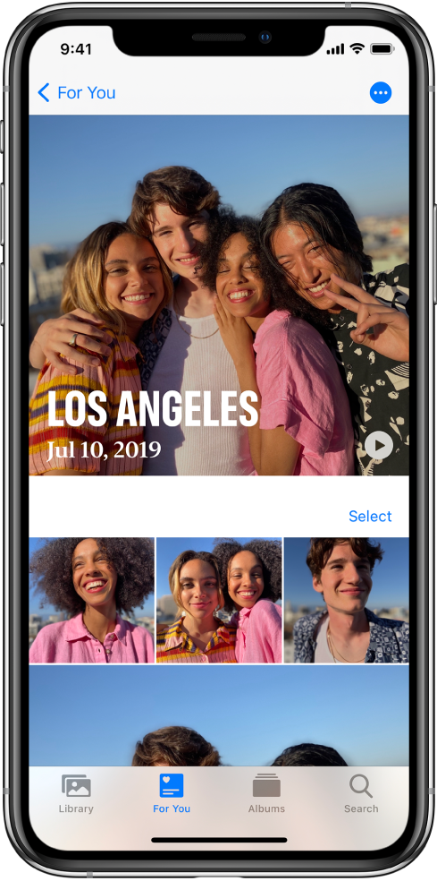 Një ekran i Memories që shfaq një video në krye. Nën video është një koleksion fotosh.