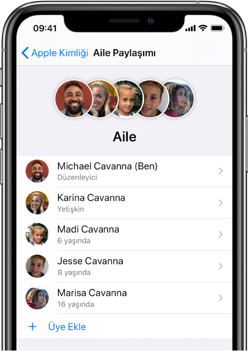 Ayarlar’daki Aile Paylaşımı ekranı. Beş aile üyesi listeleniyor ve ekranın en altında Aile Üyesi Ekle görünüyor.
