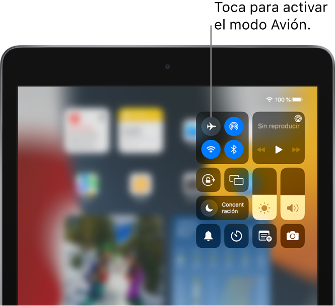 Pantalla del centro de control donde se muestra cómo se activa el modo Avión al tocar el botón situado en la esquina superior izquierda.