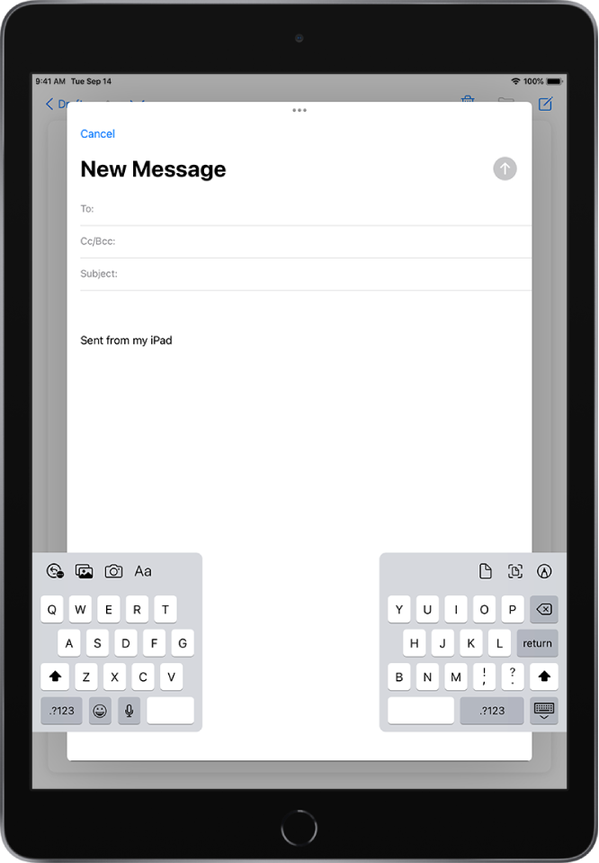 Un mesaj de e‑mail nou este compus cu tastatura divizată și detașată de la partea de jos a ecranului iPad‑ului.