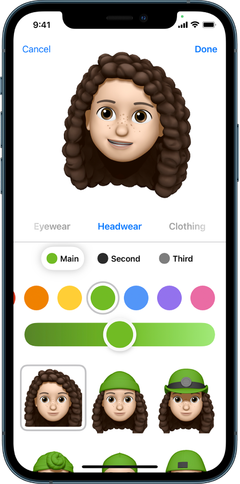 „Memoji“ kūrimo ekranas, kurio viršuje rodomas kuriamas veikėjas, po juo rodomos veikėjo tinkinimo funkcijos, o po jomis – pasirinktos funkcijos parinktys. Mygtukas „Done“ pateikiamas viršuje dešinėje, o mygtukas „Cancel“ – viršuje kairėje.