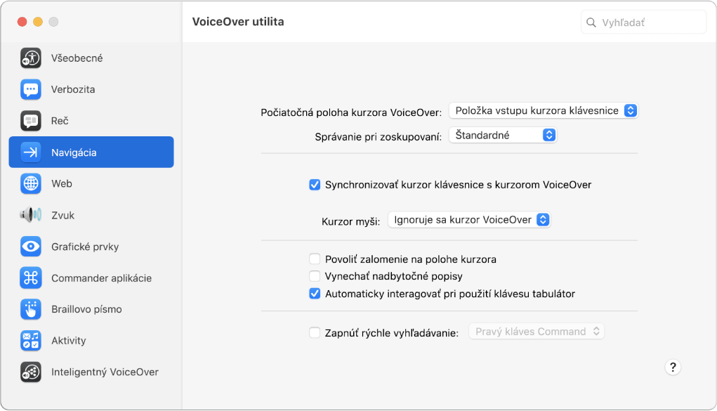 Okno utility VoiceOver zobrazujúce kategóriu Navigácia, ktorá je vybraná na postrannom paneli na ľavej strane a príslušné možnosti na pravej strane. V pravom dolnom rohu okna sa nachádza tlačidlo Pomocník na zobrazenie online pomocníka pre VoiceOver s vysvetlením jednotlivých možností.