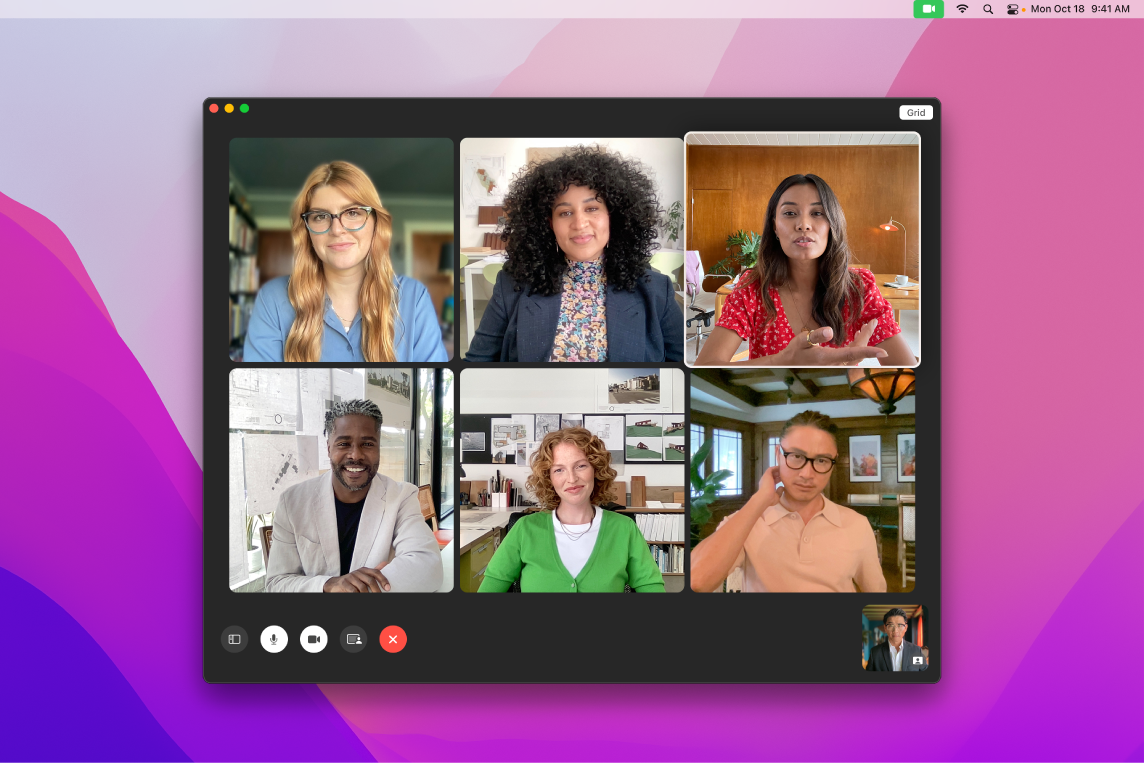 Прозореца на FaceTime с група поканени потребители.