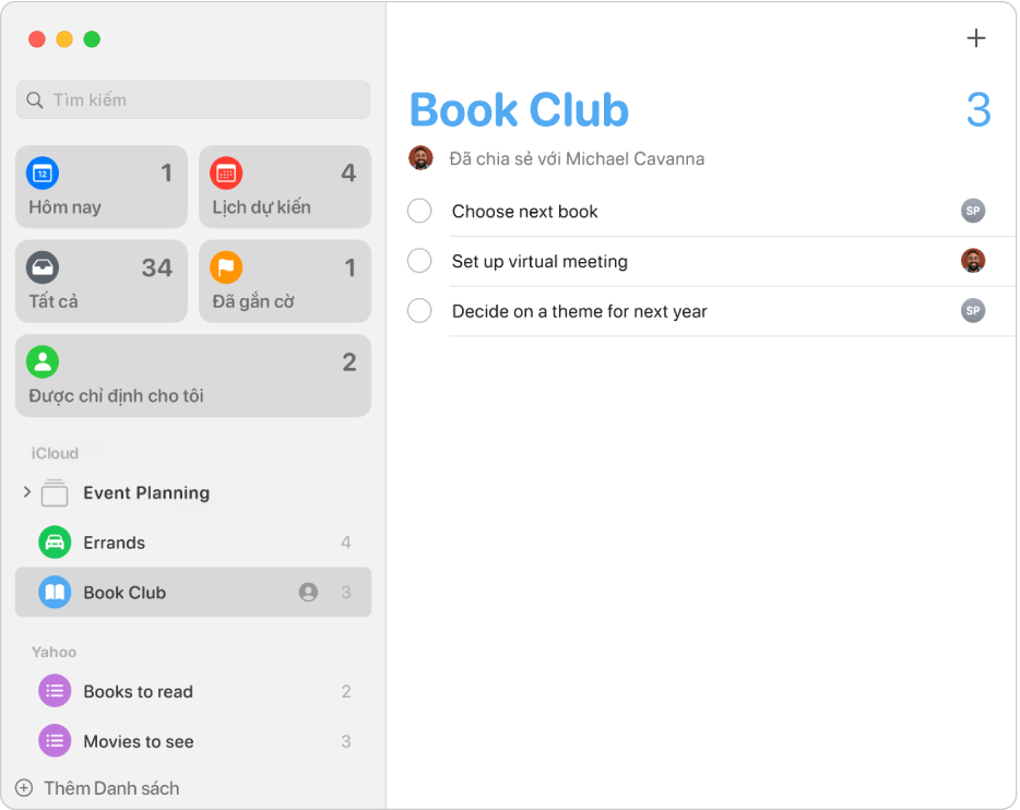 Cửa sổ Lời nhắc, đang hiển thị các lời nhắc từ các tài khoản iCloud và Yahoo.