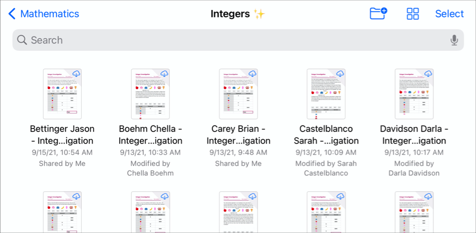 「課業」>「數學」> iCloud 雲碟中的「Integers」檔案夾會顯示十個 Pages 檔案。