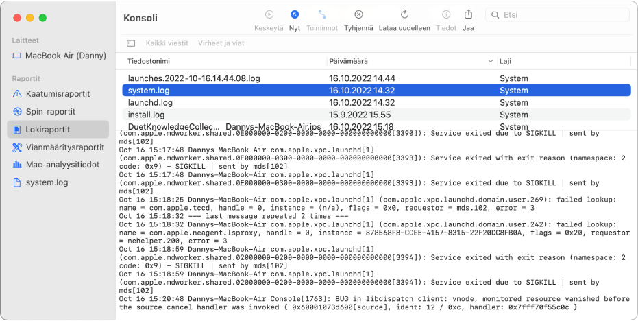 Konsoli-ikkuna, jossa on valittuna raportti wifi.log ja sen tiedot näkyvät alla.
