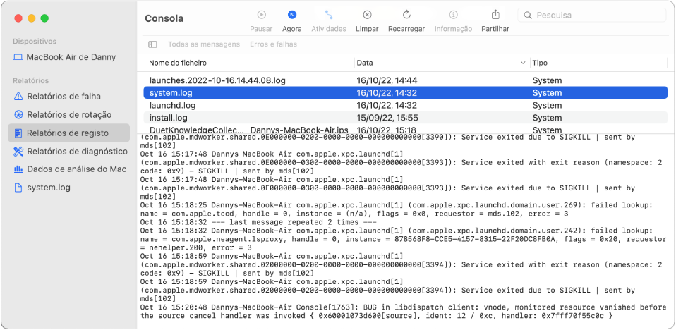 A janela da Consola com o relatório wifi.log selecionado e detalhes por baixo.