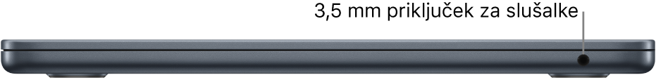 Pogled na računalnik MacBook Air z desne strani s poudarjenim 3,5 mm priključkom za slušalke.