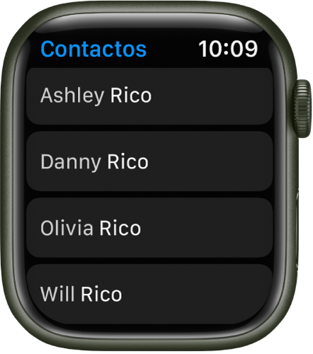 Una lista de contactos en la app Contactos.