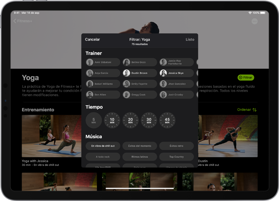 Un iPad mostrando filtros para entrenamientos de yoga en Fitness+.