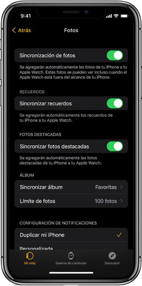 La configuración de Fotos en la app Apple Watch en el iPhone, con la configuración “Sincronización de fotos” en el centro y la configuración "Límite de fotos" abajo.