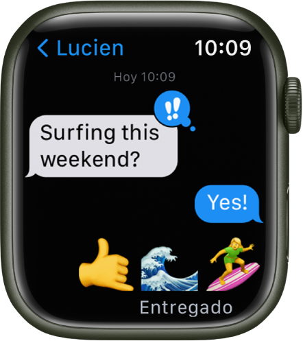 El Apple Watch mostrando una conversación en la app Mensajes.