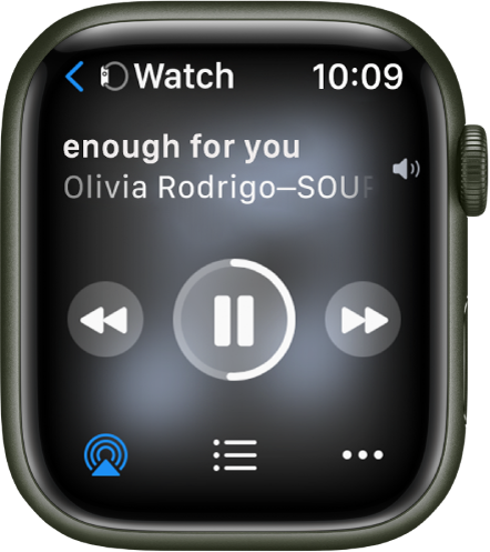 L’écran « À l’écoute » affichant Watch en haut à gauche, avec une flèche pointant vers la gauche, qui vous permet d’accéder à l’écran de l’appareil. Le titre d’un morceau et le nom de l’artiste figurent en dessous. Les commandes de lecture se trouvent au milieu. Les boutons AirPlay et « Plus d’options » ainsi que la liste des pistes se trouvent en bas de l’écran.