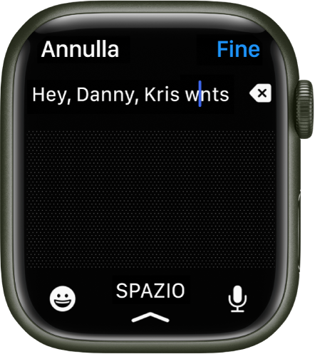 Una schermata di inserimento di testo con un cursore tra due lettere in una parola scritta in modo errato. Il pulsante Elimina si trova a destra del testo. I pulsanti Emoji, Spazio e Detta si trovano nella parte inferiore dello schermo.