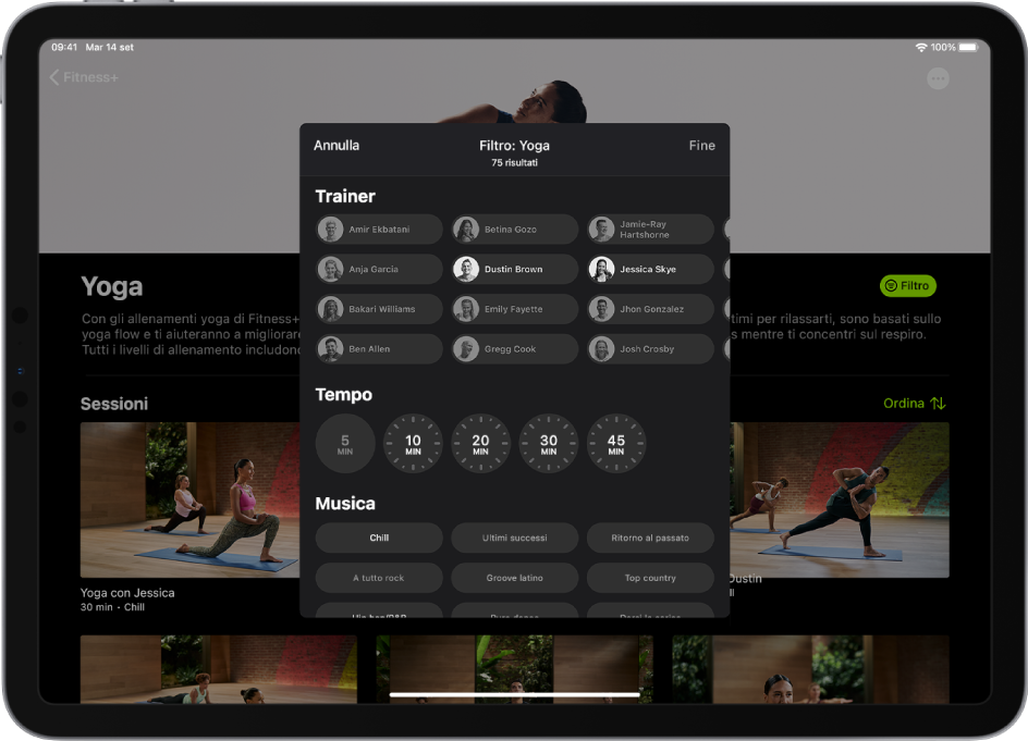 Un iPad che mostra le opzioni di filtro per gli allenamenti di yoga in Fitness+.