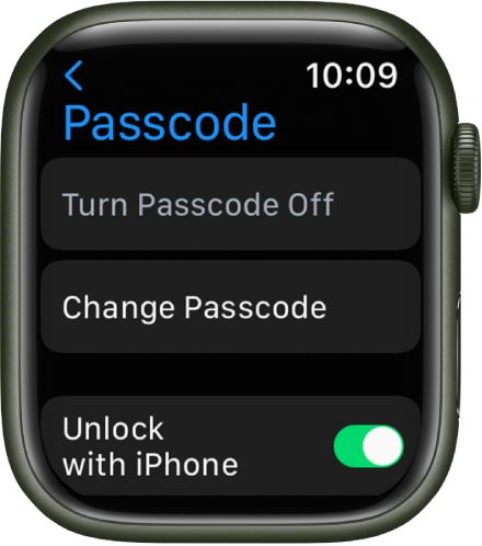 Apple Watch ekrāns ar piekļuves koda iestatījumiem. Ekrāna augšdaļā atrodas poga Turn Passcode Off, zem tās atrodas poga Change Passcode, bet apakšdaļā ir slēdzis Unlock with iPhone.