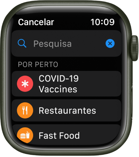 O ecrã “Pesquisar” na aplicação Mapas a mostrar o campo Pesquisar na parte superior. Sob “Por perto” estão os botões para vacinas contra COVID-19, restaurantes e fast food.