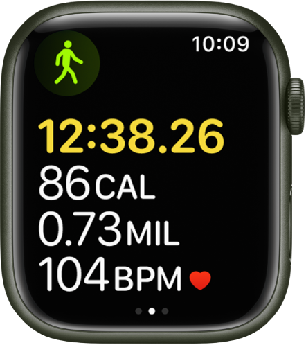 Zaslon prikazuje statistiko vadbe, vključno s pretečenim časom in srčnim utripom.