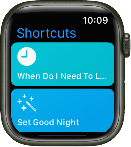 Aplikacija Shortcuts (Bližnjice) v uri Apple Watch prikazuje dve bližnjici — When Do I Need To Leave (Kdaj moram oditi) in Set Good Night (Nastavi lahko noč).