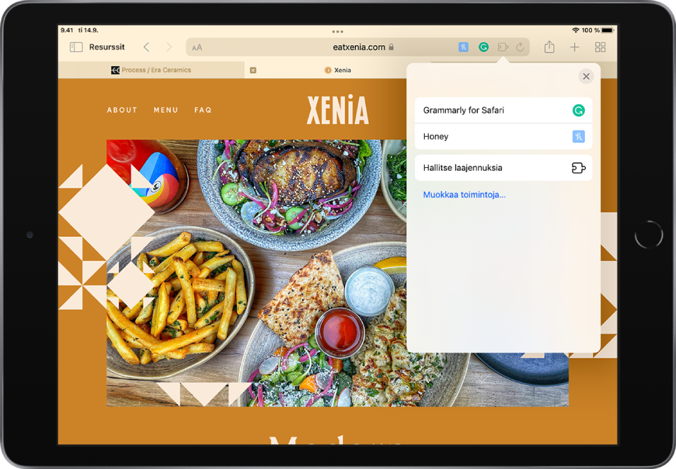 Avoin verkkosivu. Hakukentän oikealla puolella ovat aktiivisten laajennusten kuvakkeet. Valittuna on Hallitse laajennuksia ‑painike ja näkyvissä on luettelo kaikista aktiivisista laajennuksista, joiden perässä on Hallitse laajennuksia ‑painike ja Muokkaa toimintoja ‑painike.