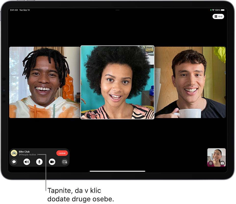 Skupinski klic FaceTime s štirimi udeleženci, vključno z začetnikom klica. Vsak udeleženec je prikazan v lastni ploščici.