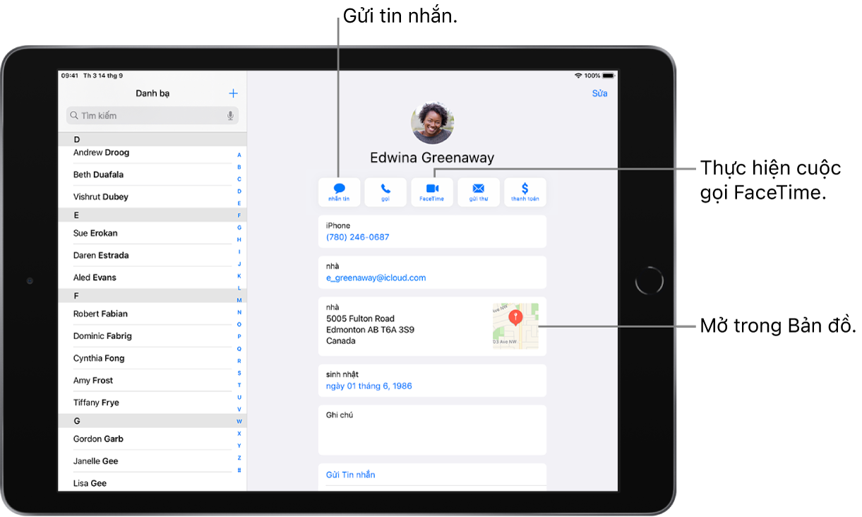 Màn hình Danh bạ, với danh sách Danh bạ ở bên trái và thẻ liên hệ được chọn ở bên phải. Bên dưới tên và ảnh của liên hệ là các nút để gửi tin nhắn, thực hiện cuộc gọi điện thoại, thực hiện cuộc gọi FaceTime, gửi email và gửi tiền bằng Apple Pay. Bên dưới các nút là thông tin liên hệ.