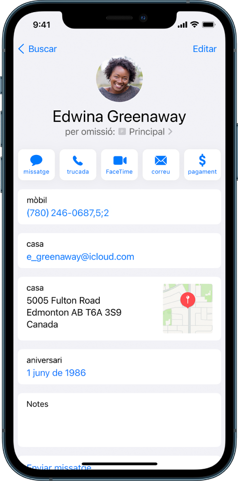 Número de telèfon amb una coma que indica una pausa de dos segons entre els dígits, i un punt i coma que indica que deixis de marcar fins que tornis a tocar Marcar.