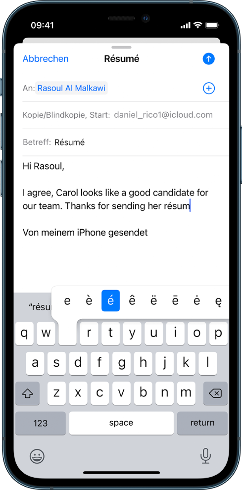 Ein Bildschirm mit dem Entwurf einer E-Mail. Die Tastatur ist eingeblendet und zeigt die Alternativzeichen mit Akzenten, wenn du den Finger auf den Buchstaben E legst.