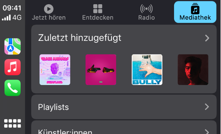 Der CarPlay-Bildschirm mit einer Gruppe von kürzlich hinzugefügten Songs.