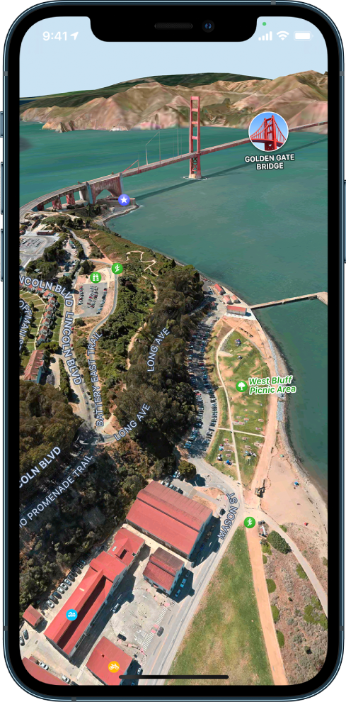 Imagen en 3D desde el cielo hacia el puente Golden Gate.