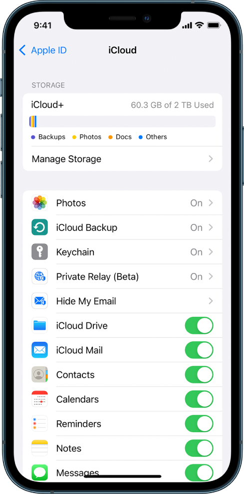 iCloudi seadete kuva, kus on iCloudi salvestusruumi mõõdik ning loend rakenduste ja funktsioonidega, nagu Mail, Contacts ja Messages, mida saab kasutada koos teenusega iCloud.