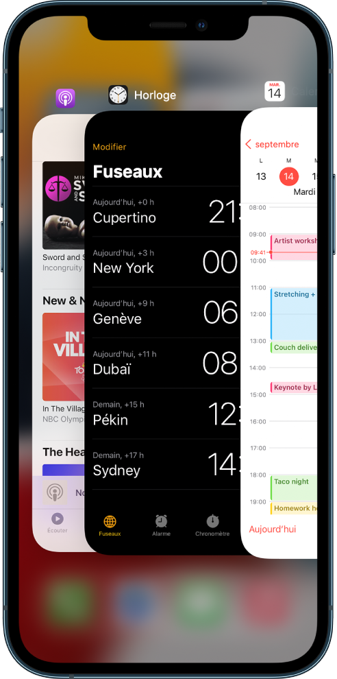 Le sélecteur d’app. Les icônes des apps ouvertes apparaissent en haut, et l’écran de chaque app apparaît sous son icône.