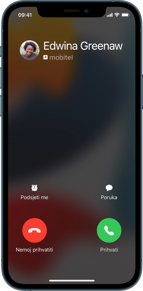 Zaslon prikazuje obavijest o dolaznom pozivu na vrhu. Tipke Odbij ili Prihvati se nalaze gore desno.