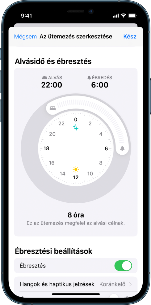 A képernyőn egy aznap este 10 órára beállított lefekvési idő látható, illetve egy másnap reggel 6 órára beállított ébresztés. Az ébresztés hangjelzése be van kapcsolva, és a Koránkelő jelzés van kiválasztva.