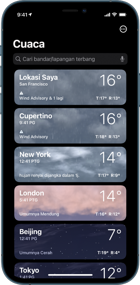 Senarai bandar menunjukkan masa, suhu semasa, ramalan dan suhu tinggi serta rendah untuk setiap bandar. Di bahagian atas skrin ialah medan carian dan di penjuru kanan atas ialah butang Lagi.