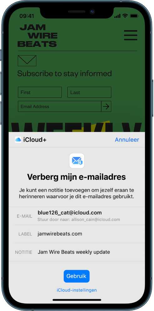 In de onderste helft van het scherm staat de optie 'Verberg mijn e-mailadres' voor iCloud+. Je ziet het willekeurig gegenereerde e-mailadres, het doorstuuradres, een label en een notitie. Onder in het scherm zijn de knop 'Gebruik' en een link naar iCloud-instellingen te zien.