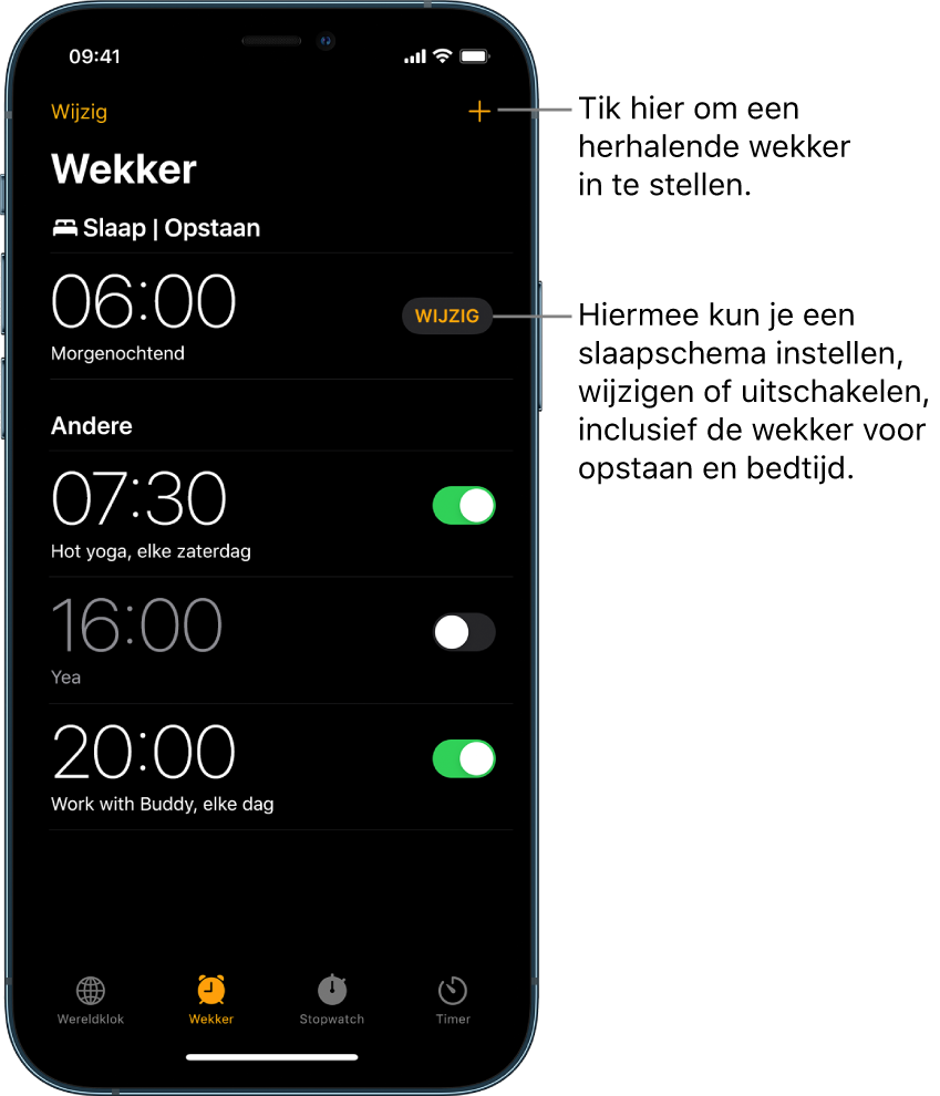 Het tabblad 'Wekker', met vier wekkers voor verschillende tijdstippen, met rechtsboven de knop voor het instellen van een herhalende wekker en de wekker 'Opstaan' met een knop waarmee je het slaapschema kunt wijzigen in de app Gezondheid.