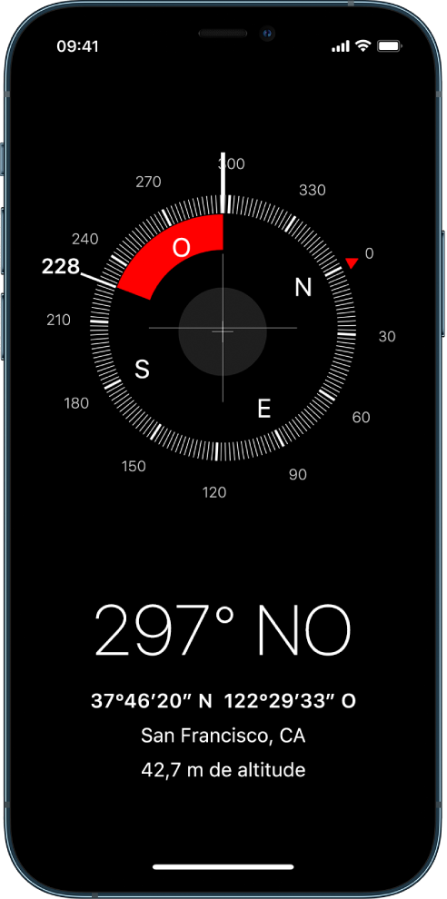 Ecrã da aplicação Bússola a mostrar a direção para a qual o iPhone está a apontar, a localização atual e a elevação.