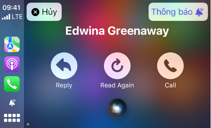 Siri đang hiển thị các tùy chọn Trả lời, Đọc lại và Gọi cho một tin nhắn văn bản đến trong CarPlay. Ở trên cùng bên trái là nút Hủy và ở trên cùng bên phải là nút Đọc.